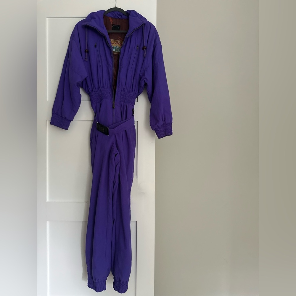 VINTAGE 90’s Bogner Canadian Wilds Women’s One Piece Ski Suit, size 8